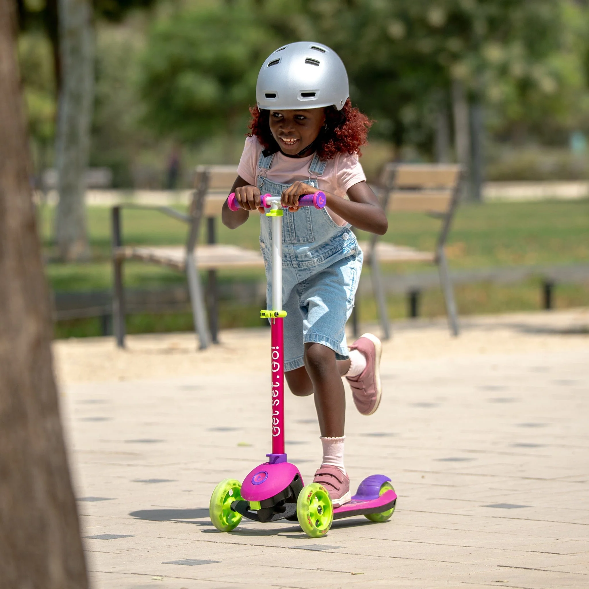Trunki Folding Scooter - Small - Pink - Image 8